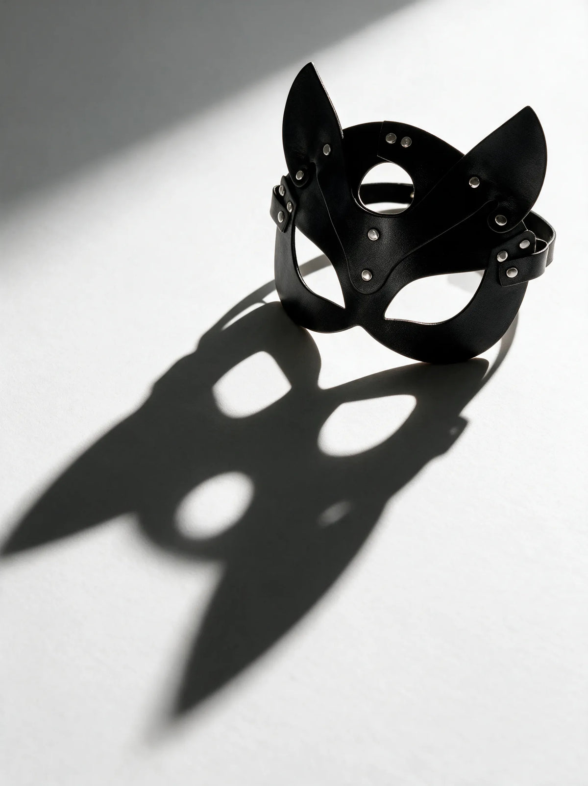 Tiffanya Minx Mask