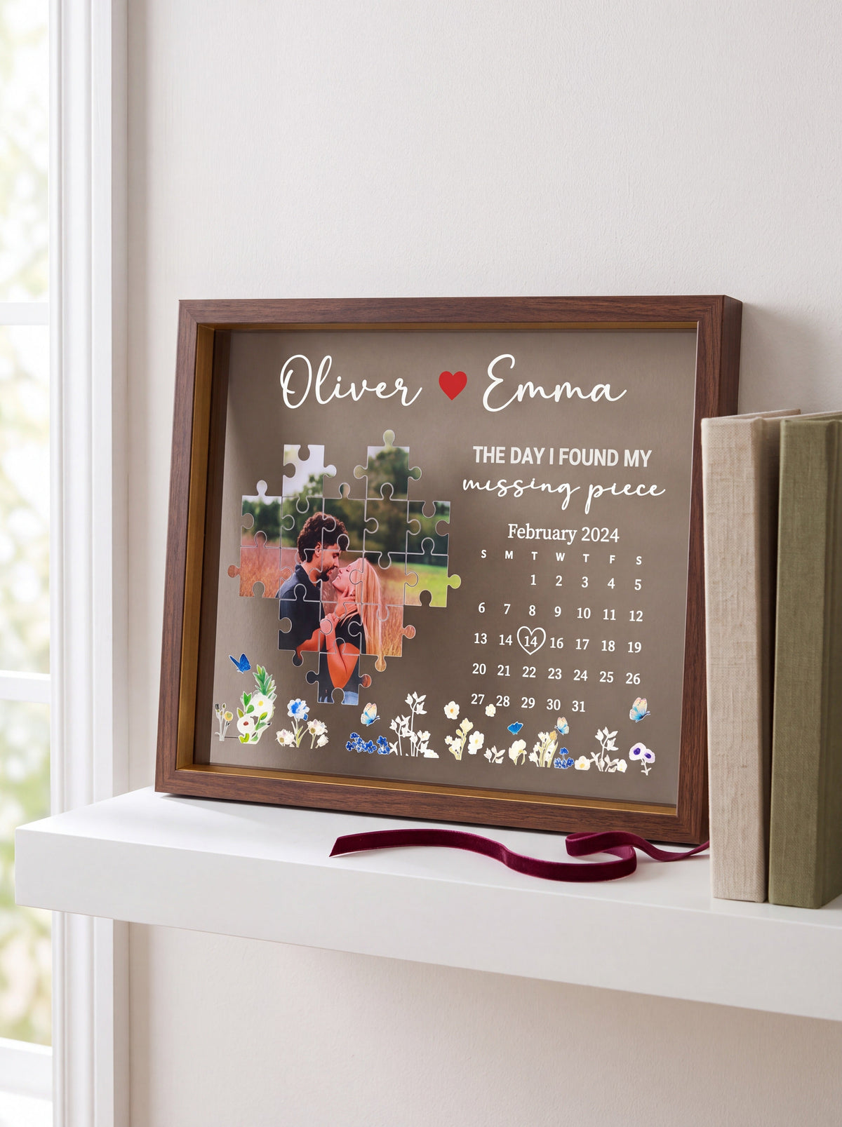 Tiffanya Missing Piece Lightbox - Tiffanya Store